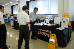 宮崎県トラック協会で「安全・環境製品」展示会開催
