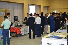岡山県トラック協会で「安全・環境製品」展示会開催